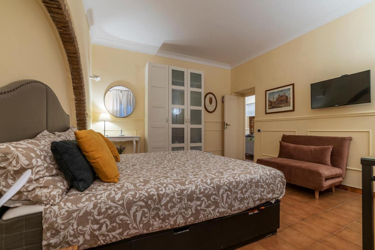 Piazza Navona & Pantheon Central Apartment Roma Ngoại thất bức ảnh