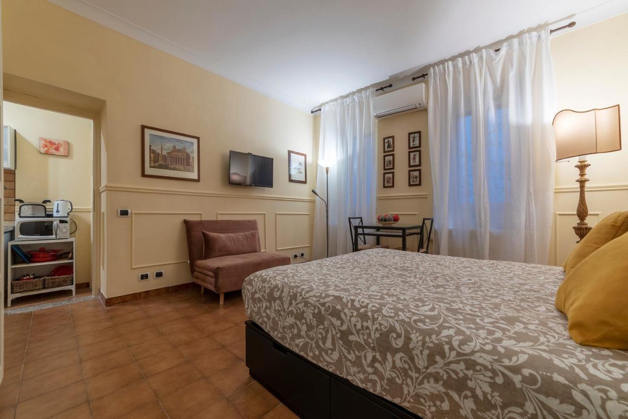 Piazza Navona & Pantheon Central Apartment Roma Ngoại thất bức ảnh