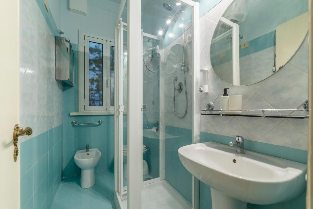 Piazza Navona & Pantheon Central Apartment Roma Ngoại thất bức ảnh